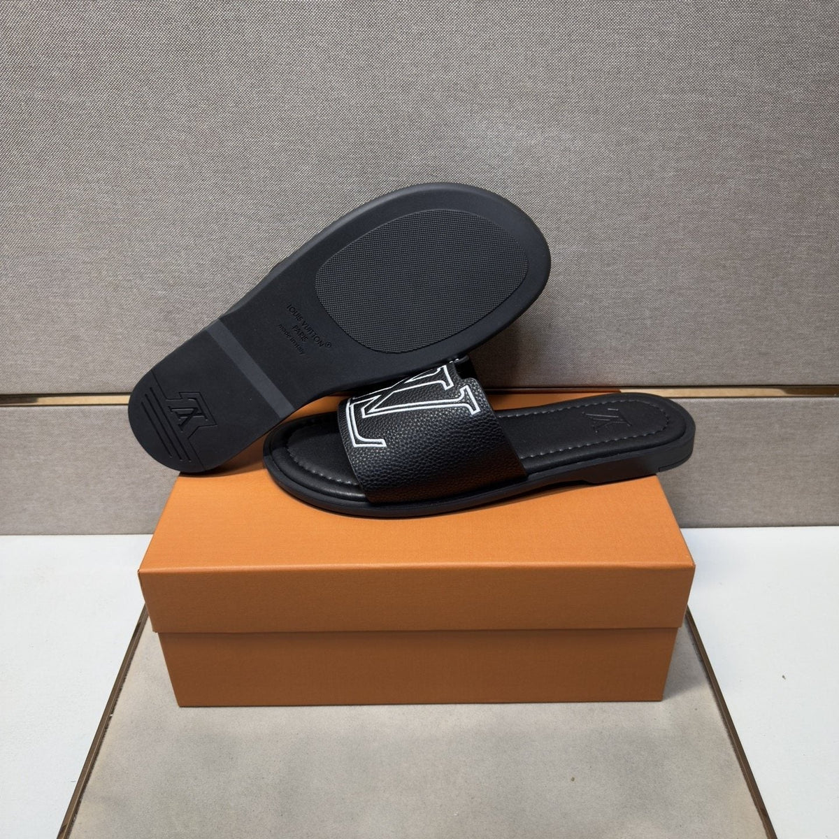 Louis Vuitton Men's Outlined LV Slide Sandals — side