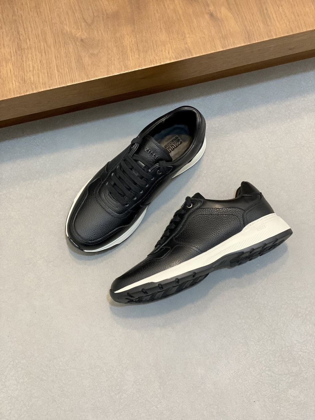 ZILLI Stitched Leather Sneakers — front